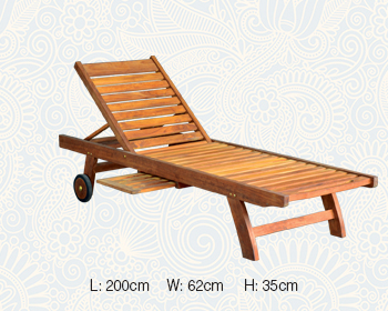 Teak-lounger-with-wheels-and-tray
